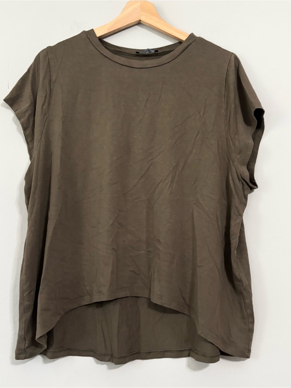 RUTI Bamboo / Organic Cotton Short Sleeve Hi Low Shirt